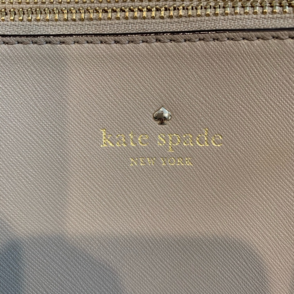 Kate Spade Handbag - Picture 2 of 2